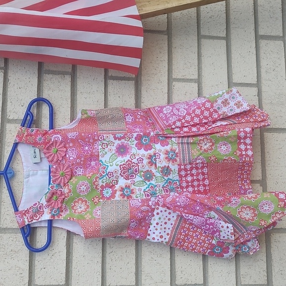 Pink dress/flowers - Picture 5 of 12